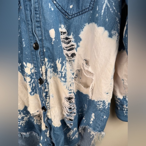 Thrill Jeans Womens High Low Heavily Distressed Button Down Blue Shirt Top Lg. - Picture 3 of 14